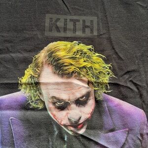 Kith X Joker Heath Ledger Black Tee size XS Batman